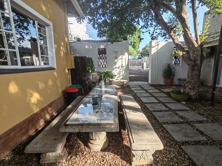9 Bedroom Property for Sale in Parys Free State